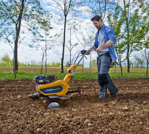 Side view of Stiga SRC 775RG Petrol Cultivator