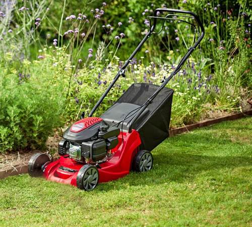 Side view of Mountfield SP41 - SP414 Self-Propelled Petrol Lawn mower