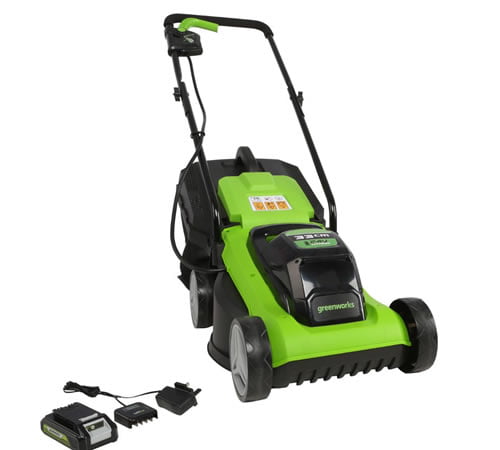 Greenworks GD24LM33K4 24V Cordless Mower c/w battery and charger-image-28280